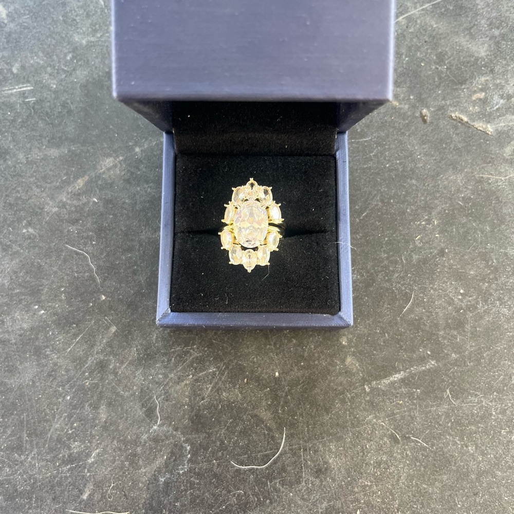 18 k gold plated oval 5.8 ct lab created center stone